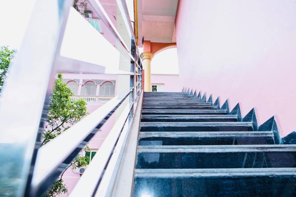 Hùng Thịnh hotel Ban Gum Esterno foto