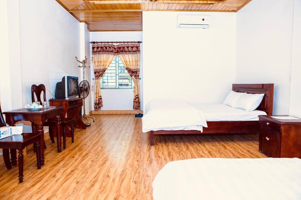 Hùng Thịnh hotel Ban Gum Esterno foto